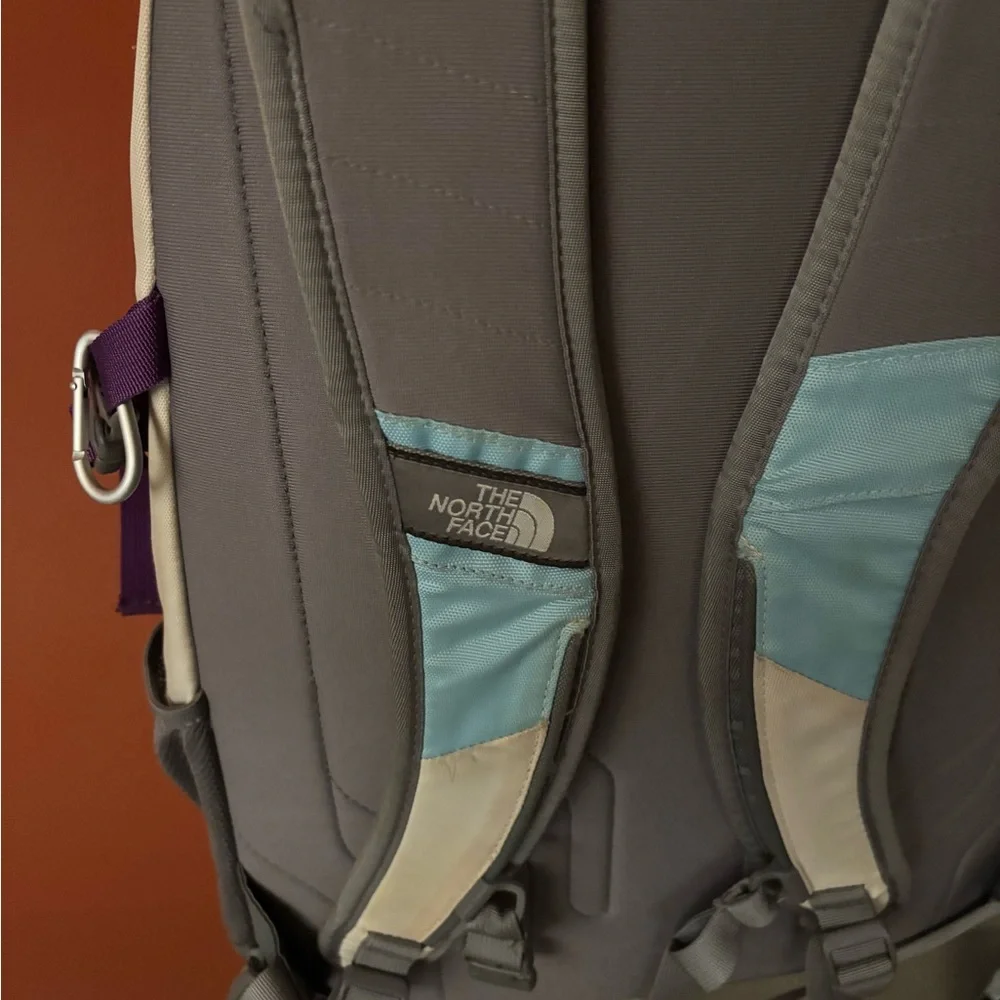 The North Face Heckler Gray and Blue Backpack for Outdoor/Travel/School - Picture 4 of 9